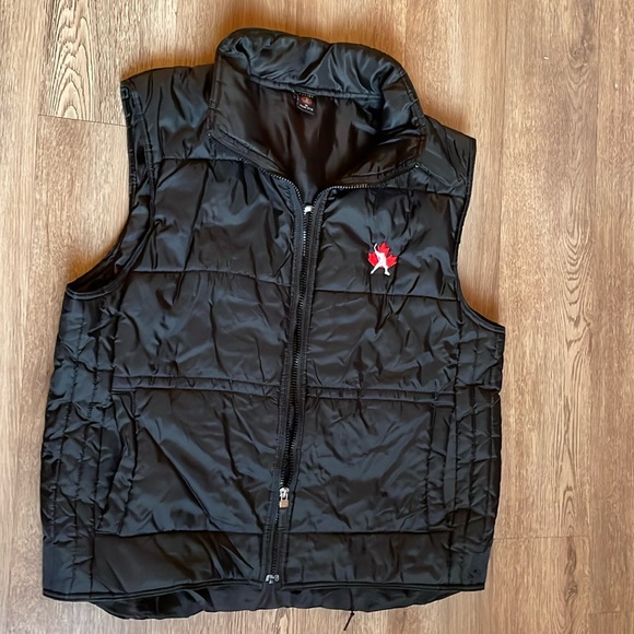 BLACK UNISEX HOCKEY VEST - Picture 9 of 9